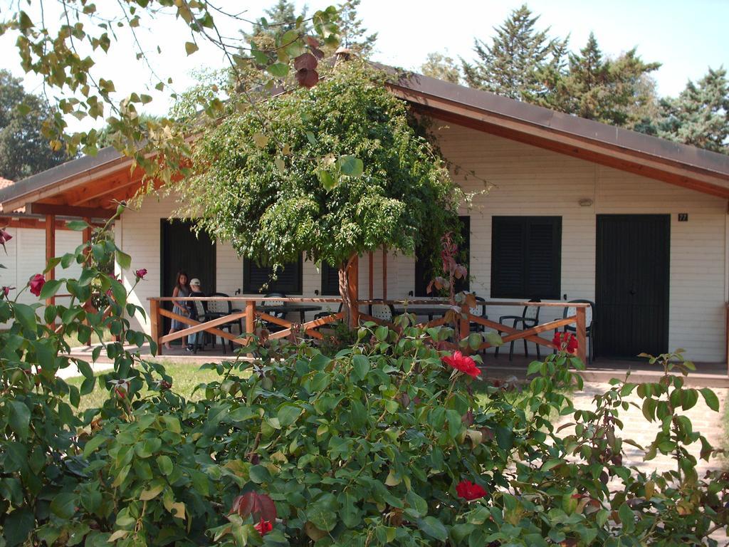 Settebello Village Lido Di Fondi Eksteriør bilde