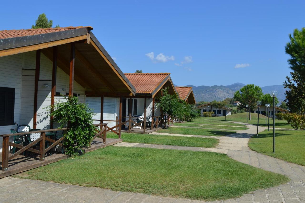 Settebello Village Lido Di Fondi Eksteriør bilde